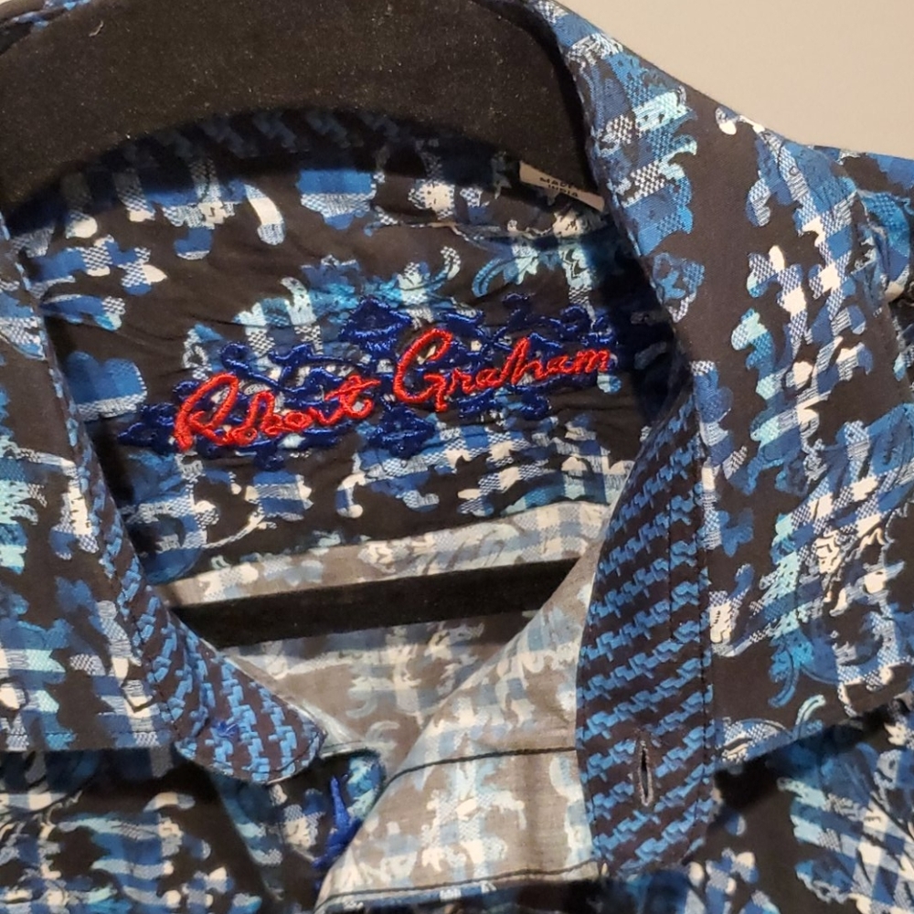 Robert Graham button down - Picture 2 of 4